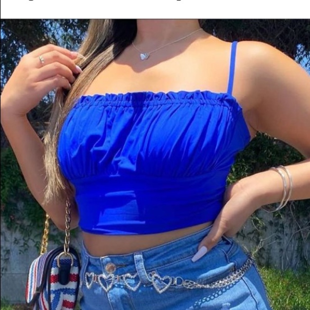 Blue top💙